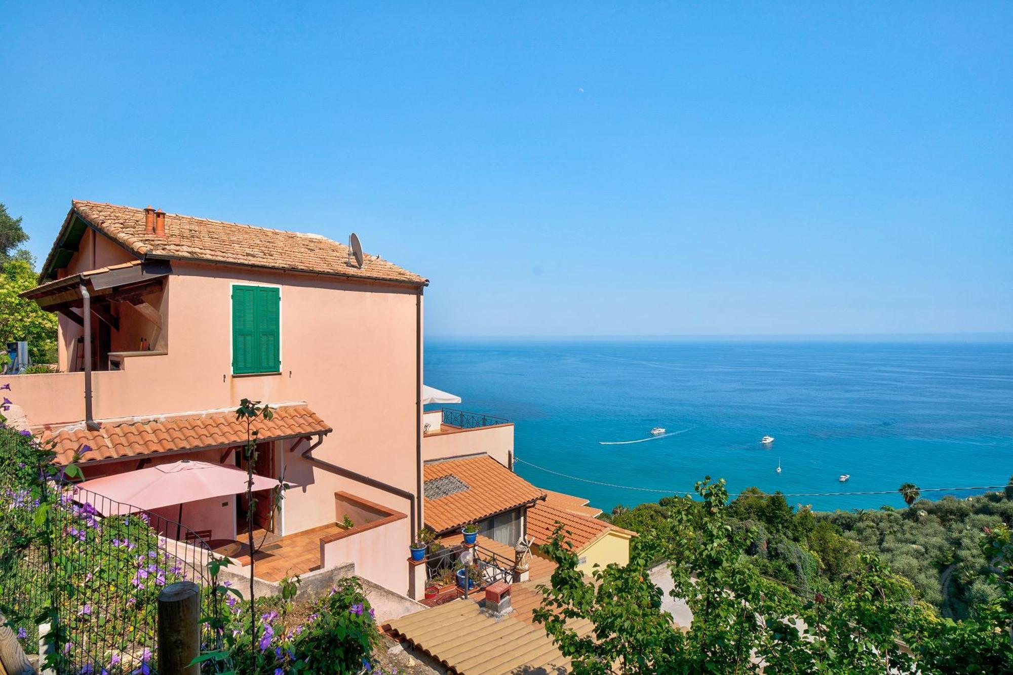 Apartamento Casa Scotland Ventimiglia Exterior foto
